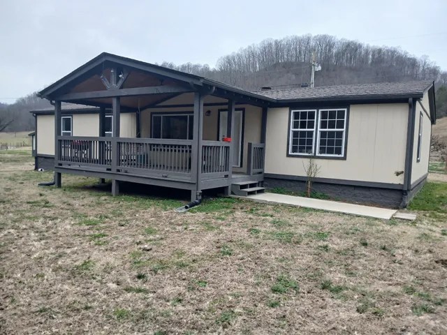 $265,000 | 655 Wilmore Hollow Road, Pleasant Shade, TN 37145