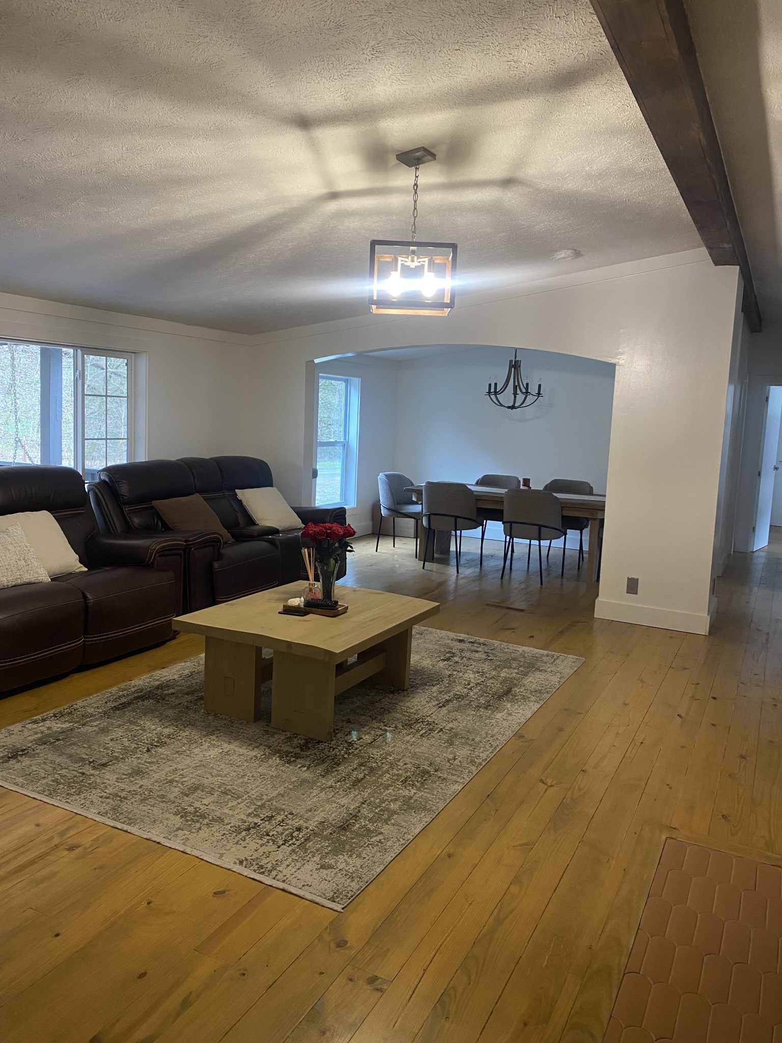 655 Wilmore Hollow Road Pleasant Shade, TN 37145 - Photo 7 of 47 a living room with furniture