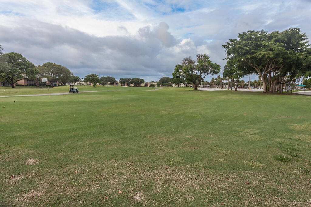 479 Normandy Lane Delray Beach, FL 33484 - Photo 30 of 31 Hunt-145