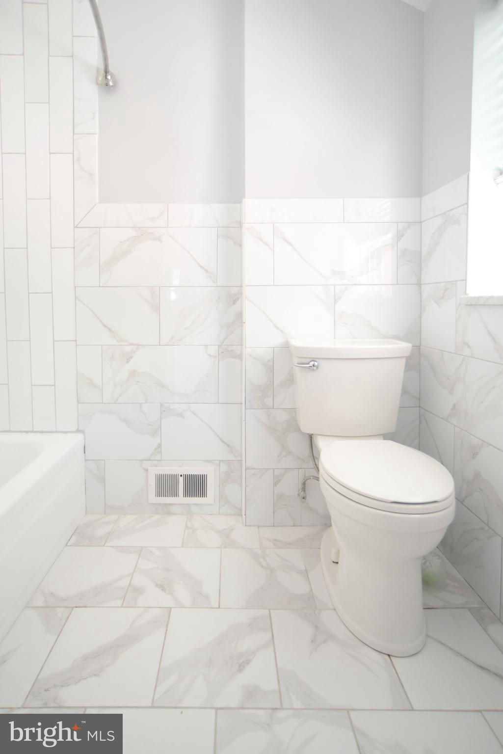 202 Fairhill Road Morton, PA 19070 - Photo 11 of 26 Upper Level Bathroom