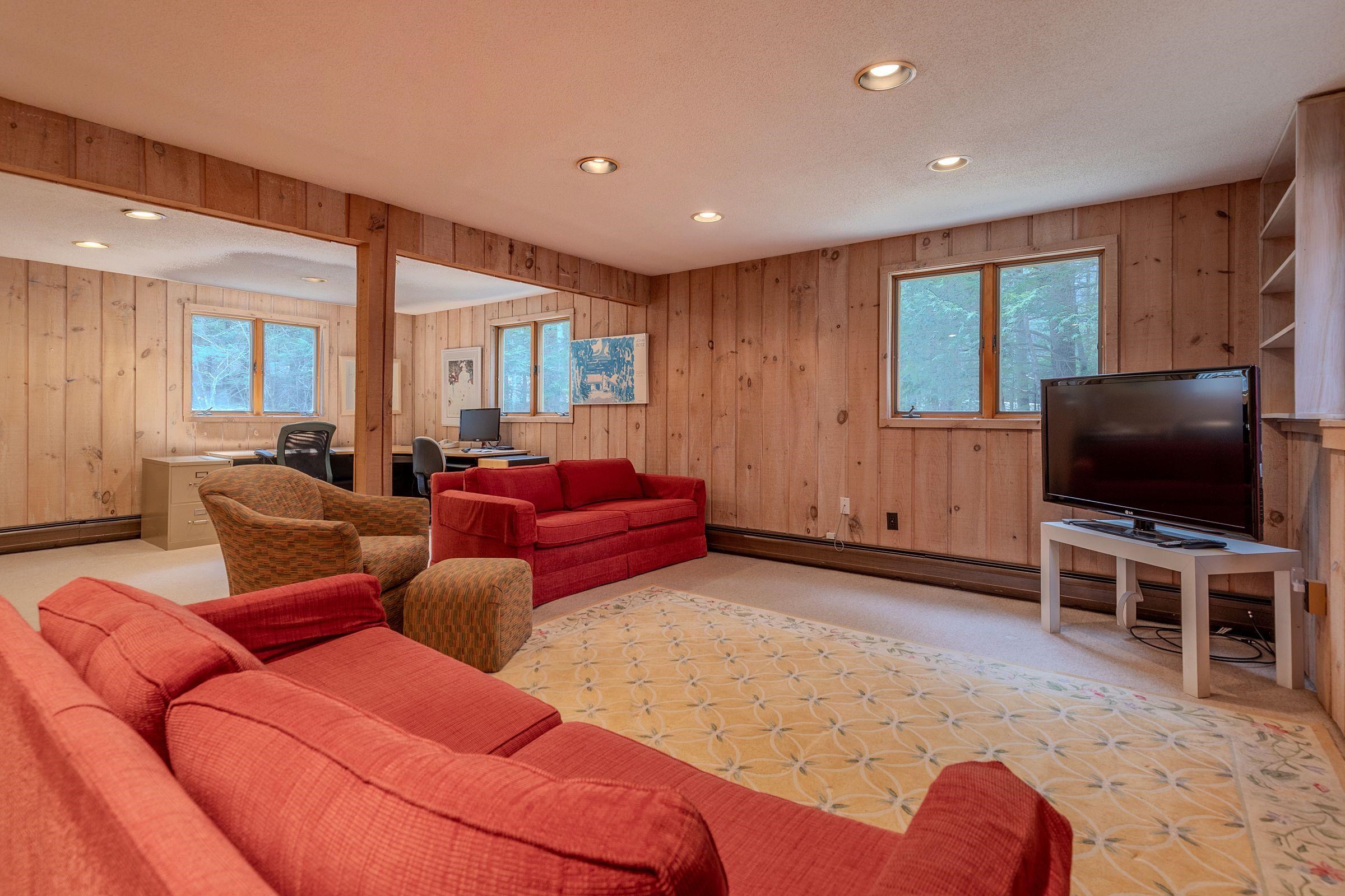 63 Raspberry Hill Road Winhall, VT 05340 - Photo 23 of 35