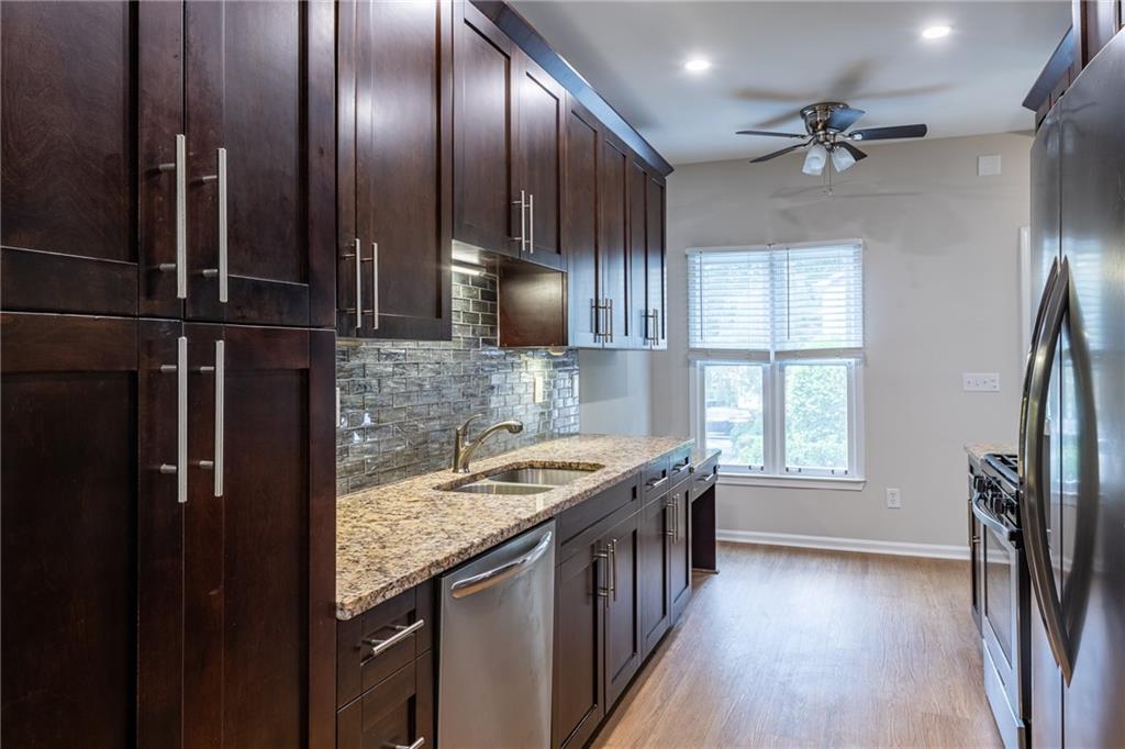 3994 Elm Street Atlanta, GA 30341 - Photo 2 of 26