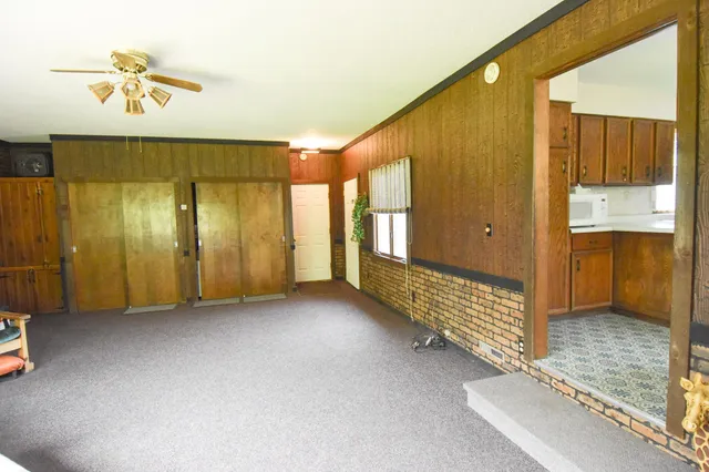 $255,000 | 21840 320th Avenue Northwest, Warren, MN 56762