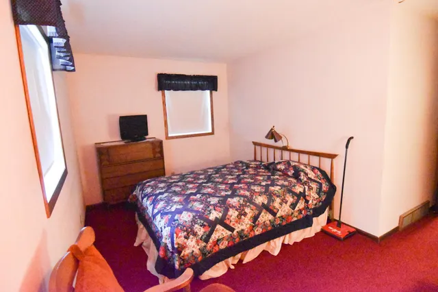 $255,000 | 21840 320th Avenue Northwest, Warren, MN 56762