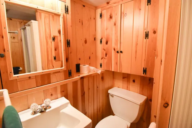 $255,000 | 21840 320th Avenue Northwest, Warren, MN 56762