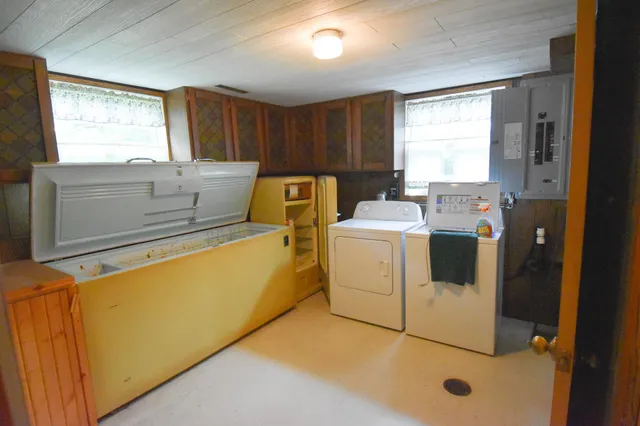 $255,000 | 21840 320th Avenue Northwest, Warren, MN 56762