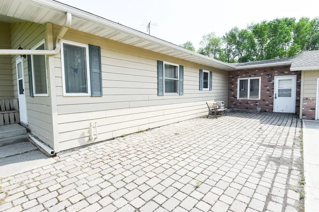 $255,000 | 21840 320th Avenue Northwest, Warren, MN 56762