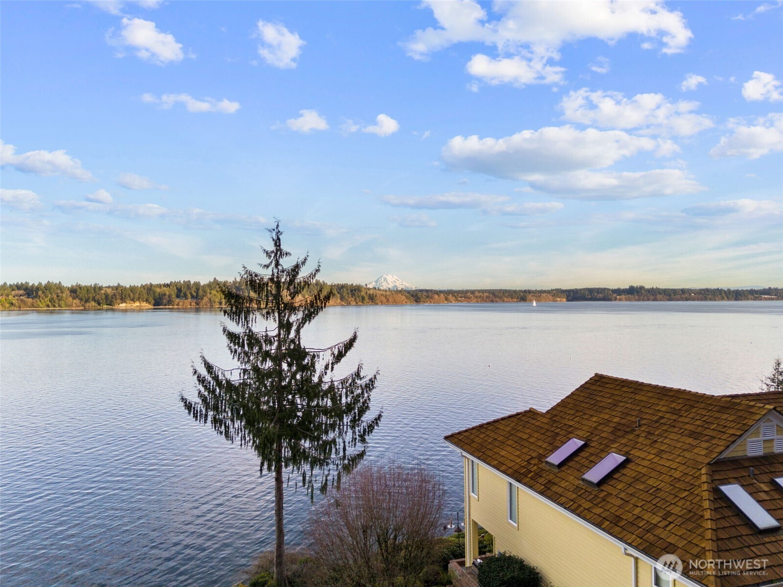 6734 Klein Street Northwest Olympia, WA 98502 - Photo 2 of 40