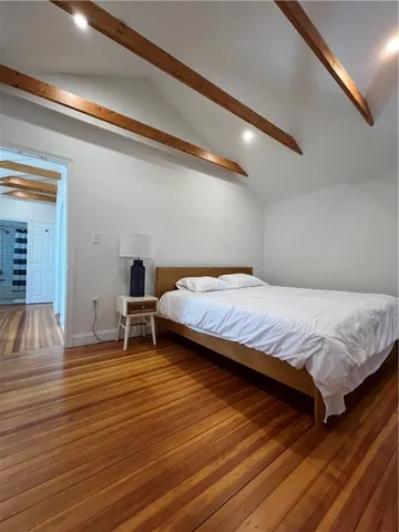 $10,000 | 33 Young Street, Newport, RI 02840