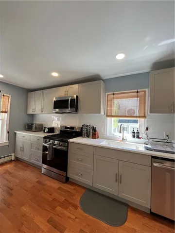 $10,000 | 33 Young Street, Newport, RI 02840