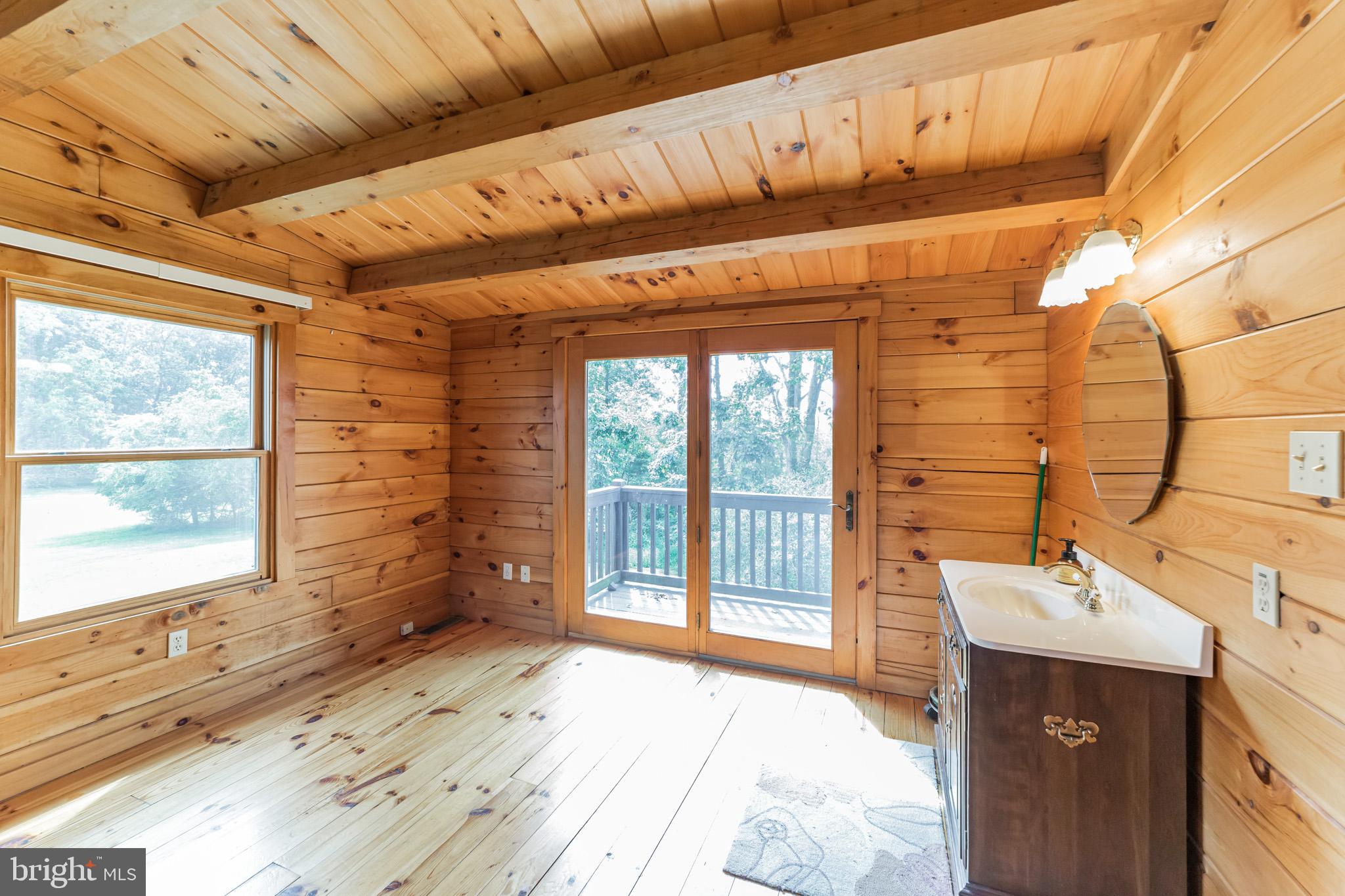 1122 Snyder Road Perkiomenville, PA 18074 - Photo 21 of 51 Gallery Image 21