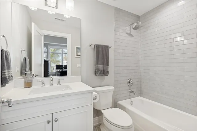 $1,499,000 | 762 Saylor Avenue, Elmhurst, IL 60126