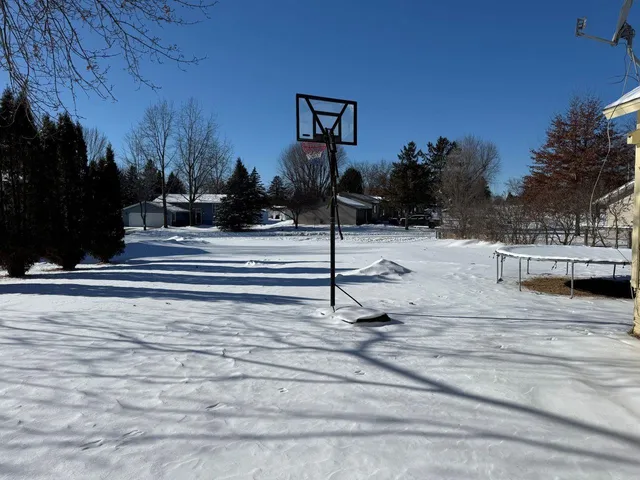 $160,900 | 709 North Main Street, Marion, WI 54950