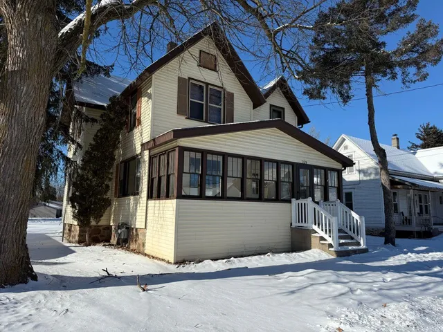 $160,900 | 709 North Main Street, Marion, WI 54950