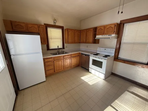 $160,900 | 709 North Main Street, Marion, WI 54950