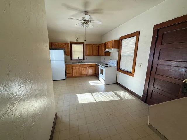 $160,900 | 709 North Main Street, Marion, WI 54950