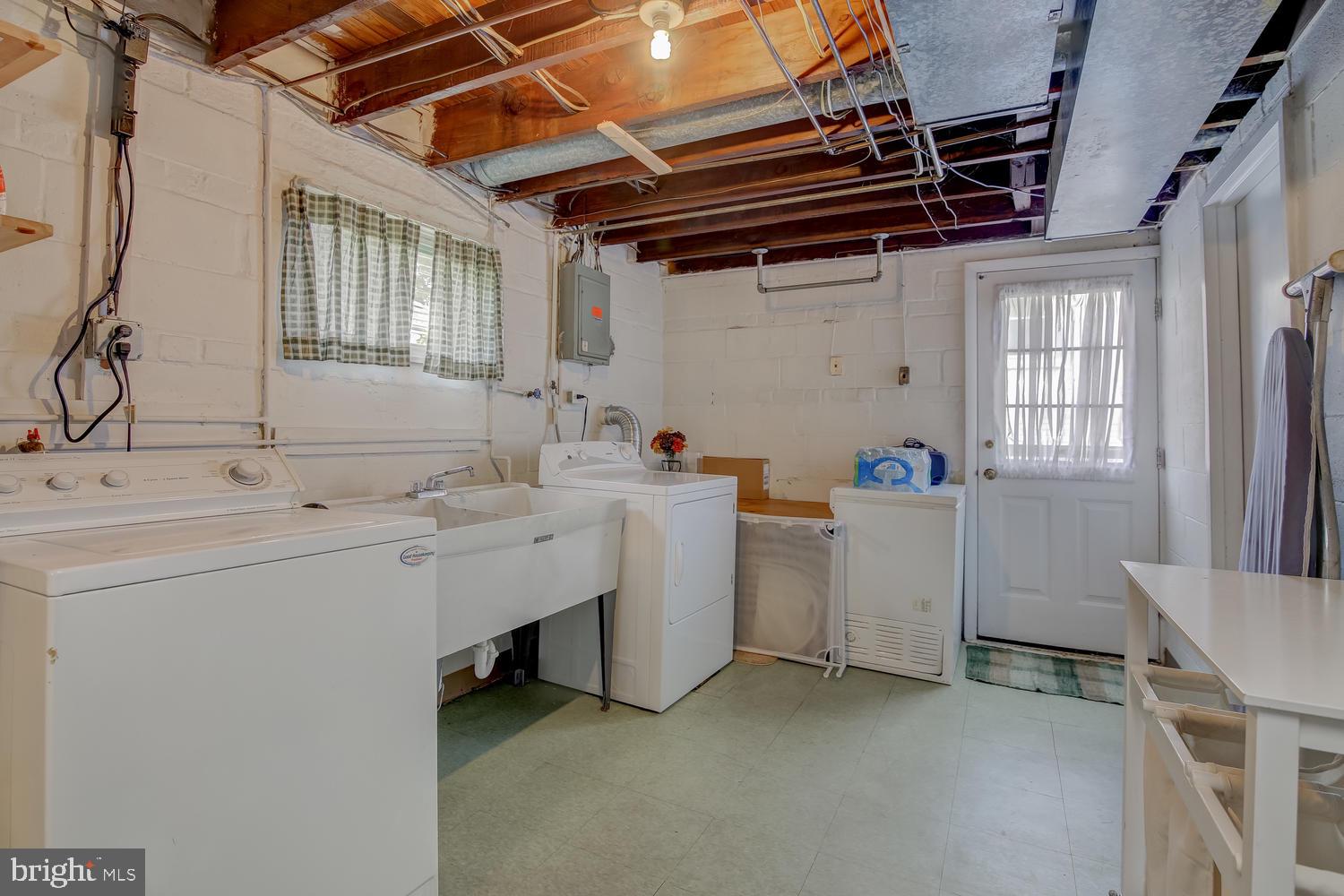 633 Evans Road Springfield, PA 19064 - Photo 23 of 28