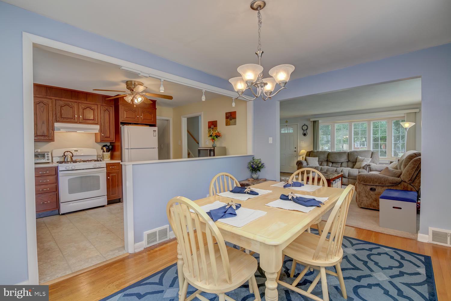 633 Evans Road Springfield, PA 19064 - Photo 6 of 28
