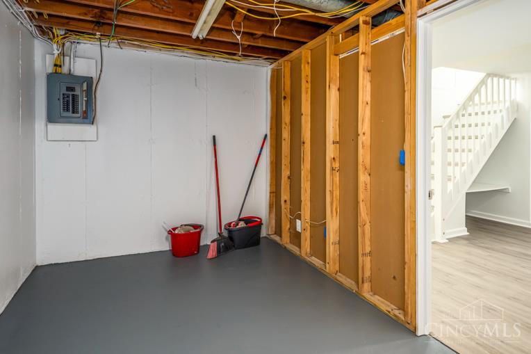 3333 Alexis Road Cincinnati, OH 45239 - Photo 29 of 32 Gallery Image 29