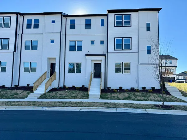 $2,295 | 430 Sustainable Way, Raleigh, NC 27610