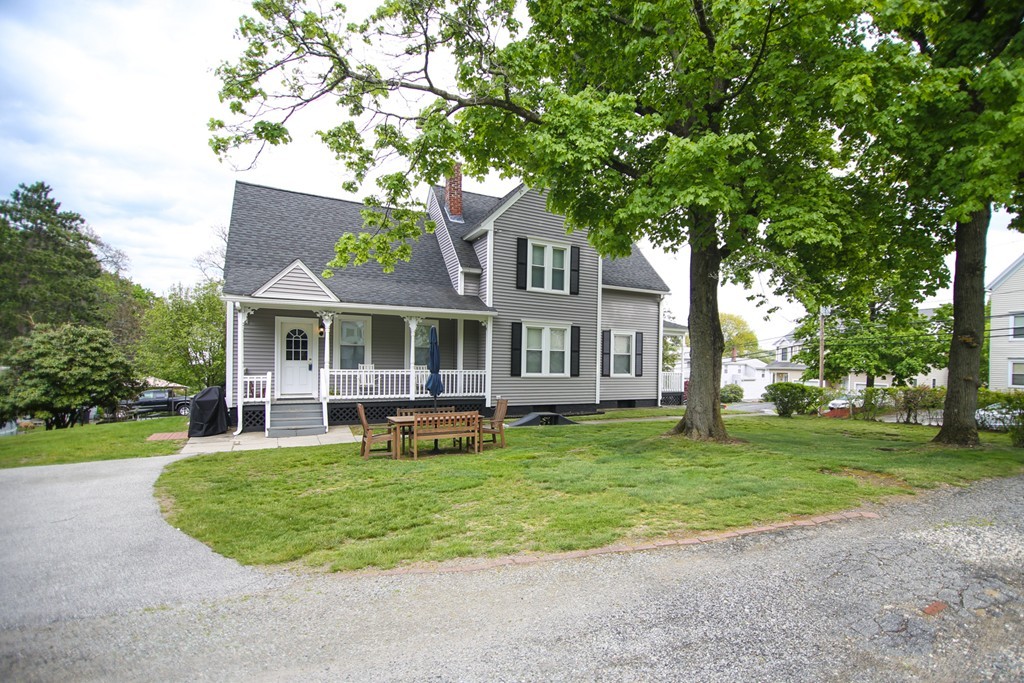 34 Whipple Street Worcester, MA 01607 - Photo 3 of 29 Gallery Image 3
