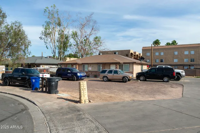 $450,000 | 421 East 6th Drive, Mesa, AZ 85204