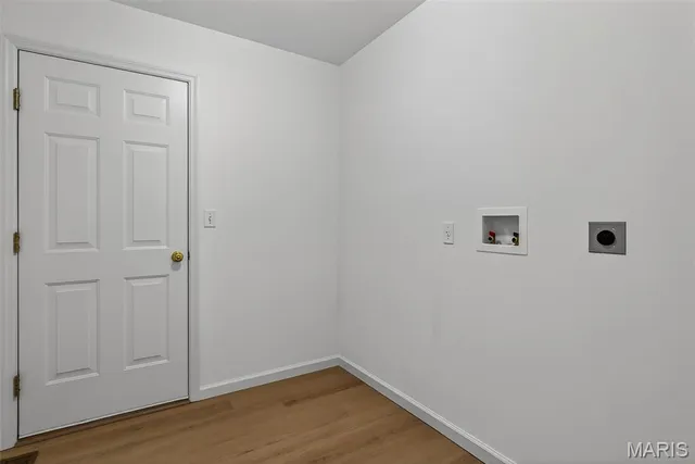 $409,900 | 1299 Riesling Lane, Pevely, MO 63070