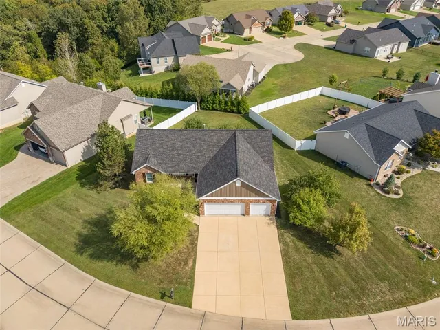 $409,900 | 1299 Riesling Lane, Pevely, MO 63070