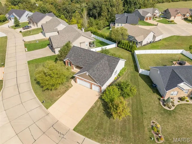 $409,900 | 1299 Riesling Lane, Pevely, MO 63070