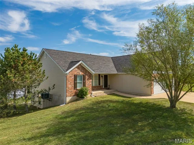 $409,900 | 1299 Riesling Lane, Pevely, MO 63070