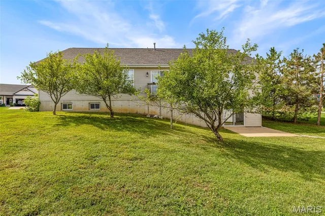 $409,900 | 1299 Riesling Lane, Pevely, MO 63070