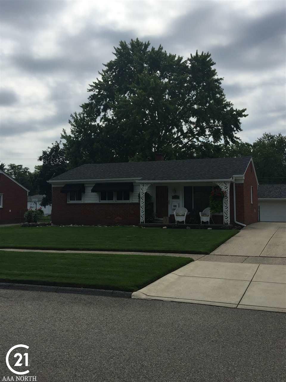 47827 Roland Street Shelby, MI 48317 - Photo 2 of 50