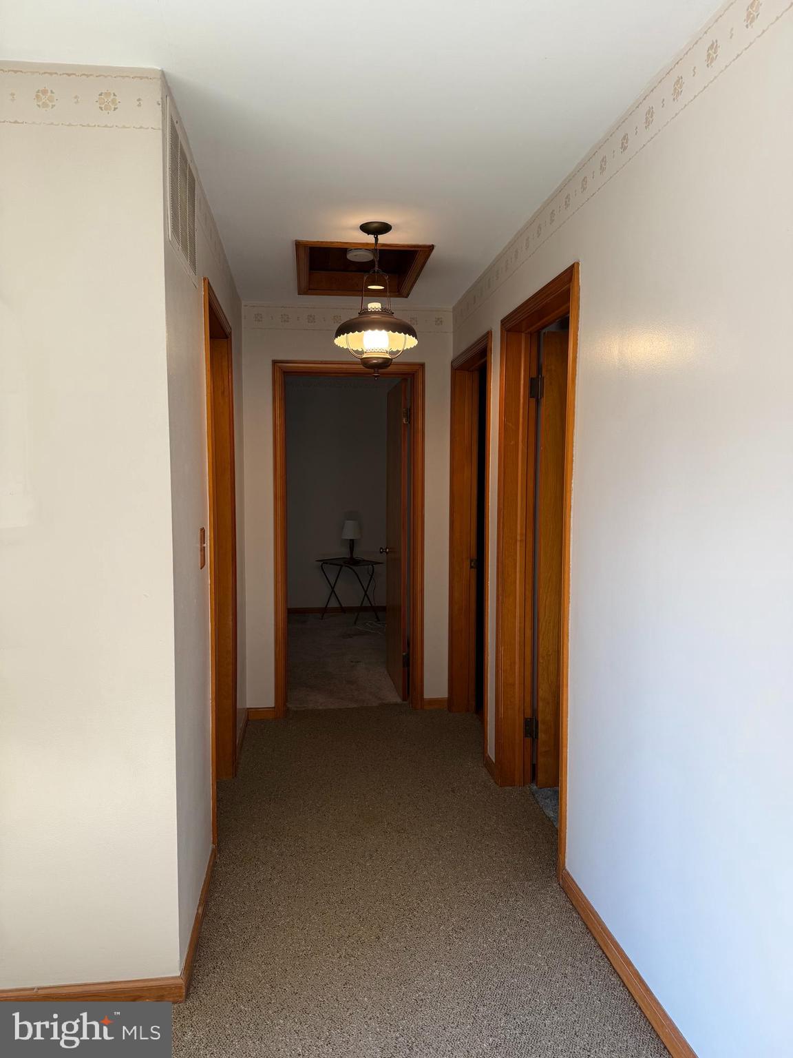 41 Goeke Drive Hamilton, NJ 08610 - Photo 6 of 26