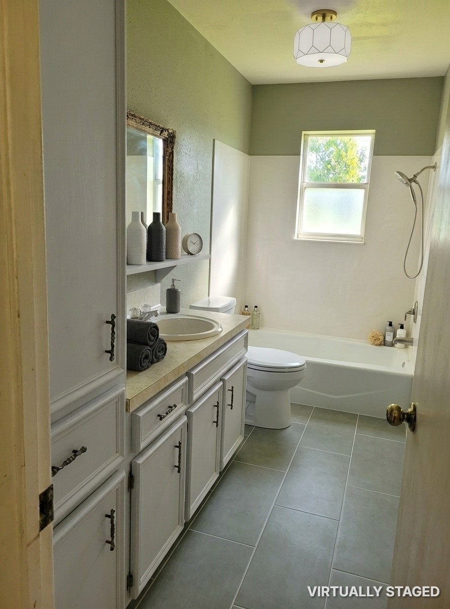 4730 Cartwright Avenue Beaumont, TX 77707 - Photo 14 of 16 Virtual staged--2nd bath