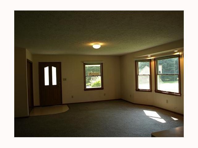 1245 Lake Road Northeast Lancaster, OH 43130 - Photo 3 of 7 Gallery Image 3