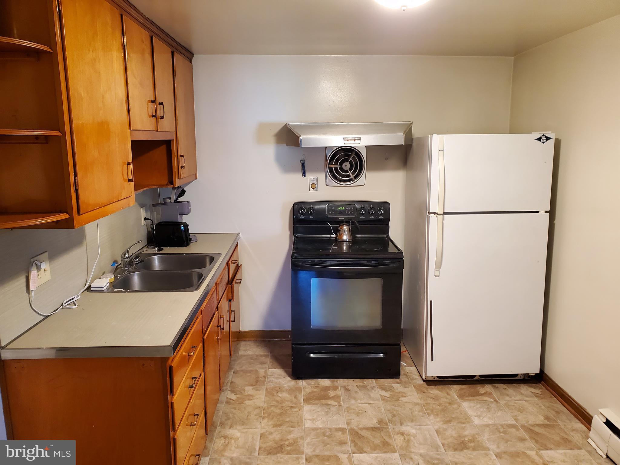 33 East Main Street Middletown, MD 21769 - Photo 26 of 26 Apartment with eat-in kitchen