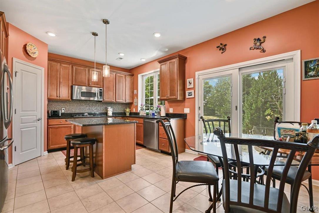 1657 Thorndale Road Breinigsville, PA 18031 - Photo 15 of 50 Gallery Image 15