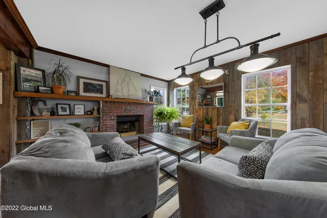 $3,600,000 | 76 Medbury Road, Greenfield, NY 12859