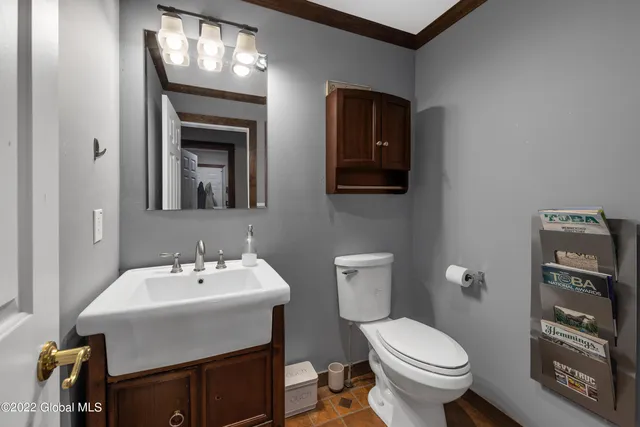 $3,600,000 | 76 Medbury Road, Greenfield, NY 12859