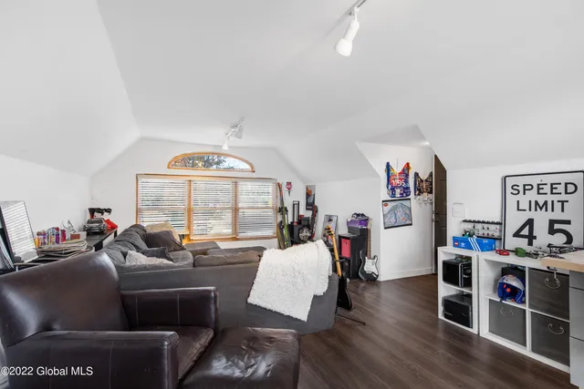 $3,600,000 | 76 Medbury Road, Greenfield, NY 12859