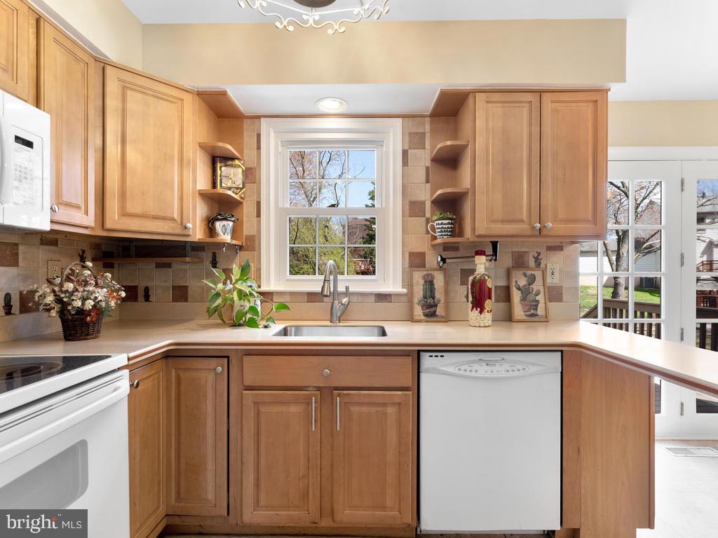 1917 Narrows Lane Silver Spring, MD 20906 - Photo 19 of 48 Gallery Image 19