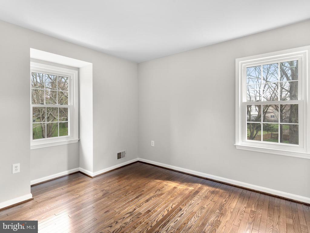 1917 Narrows Lane Silver Spring, MD 20906 - Photo 36 of 48 Gallery Image 36
