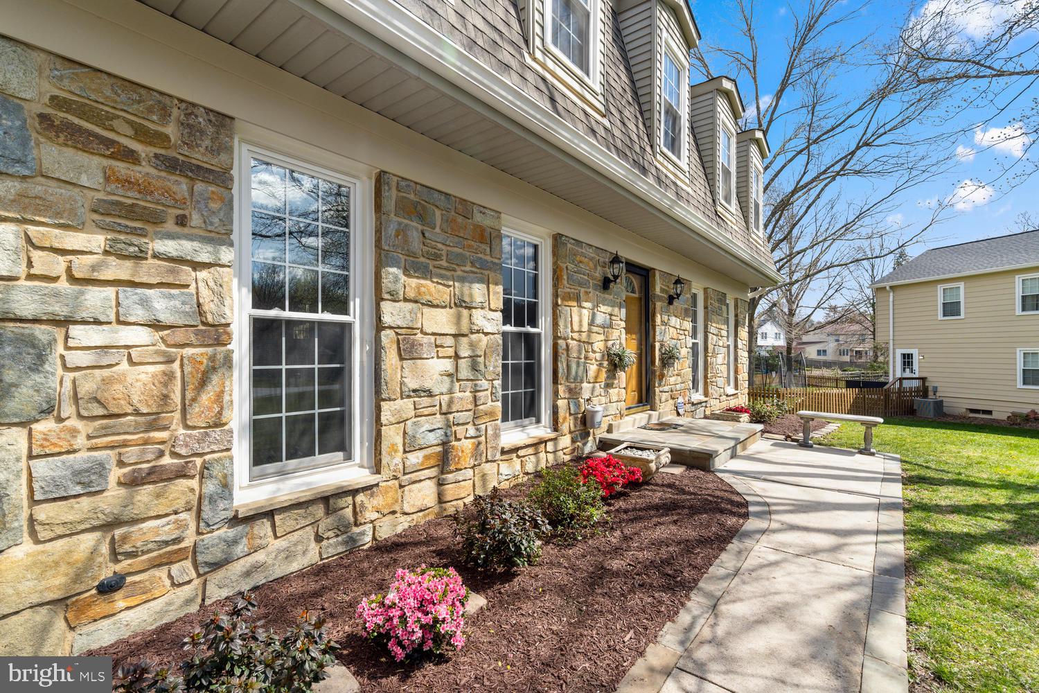 1917 Narrows Lane Silver Spring, MD 20906 - Photo 5 of 48 Gallery Image 5
