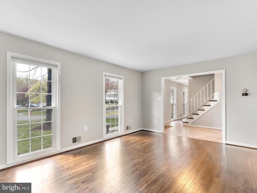 1917 Narrows Lane Silver Spring, MD 20906 - Photo 8 of 48 Gallery Image 8