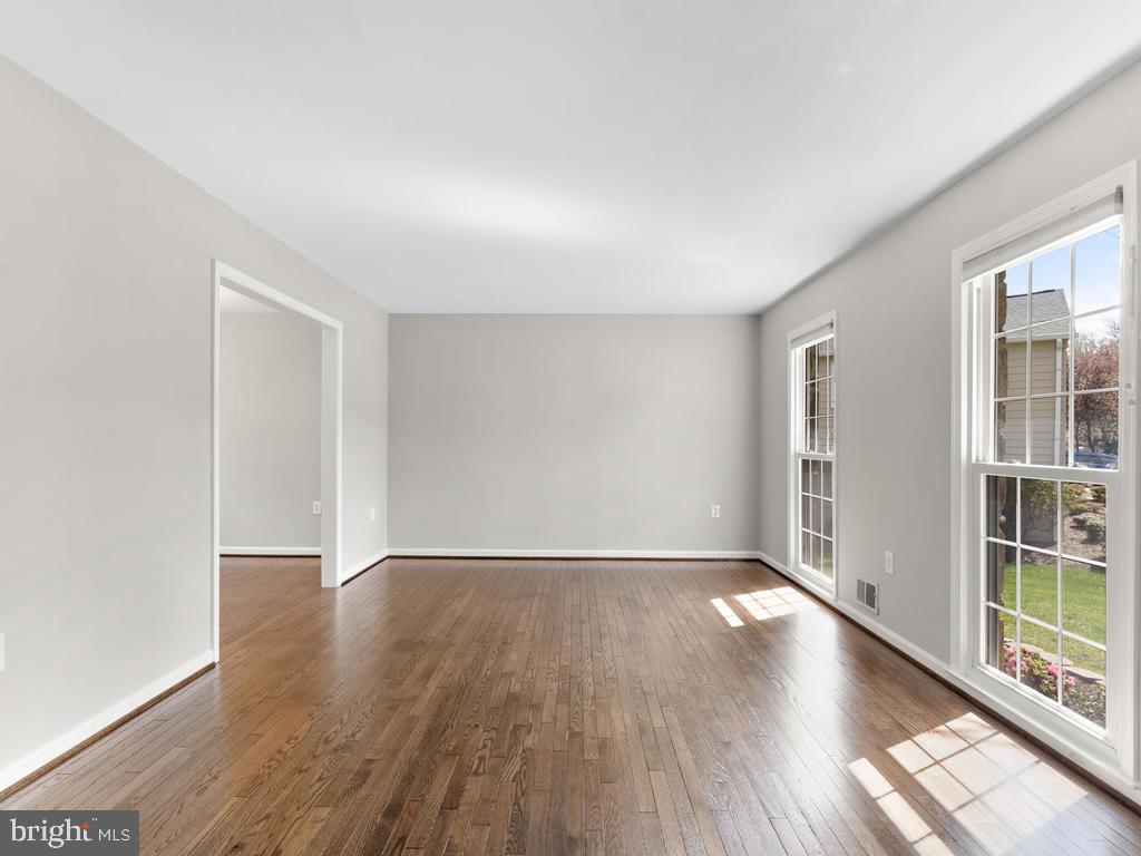 1917 Narrows Lane Silver Spring, MD 20906 - Photo 9 of 48 Gallery Image 9