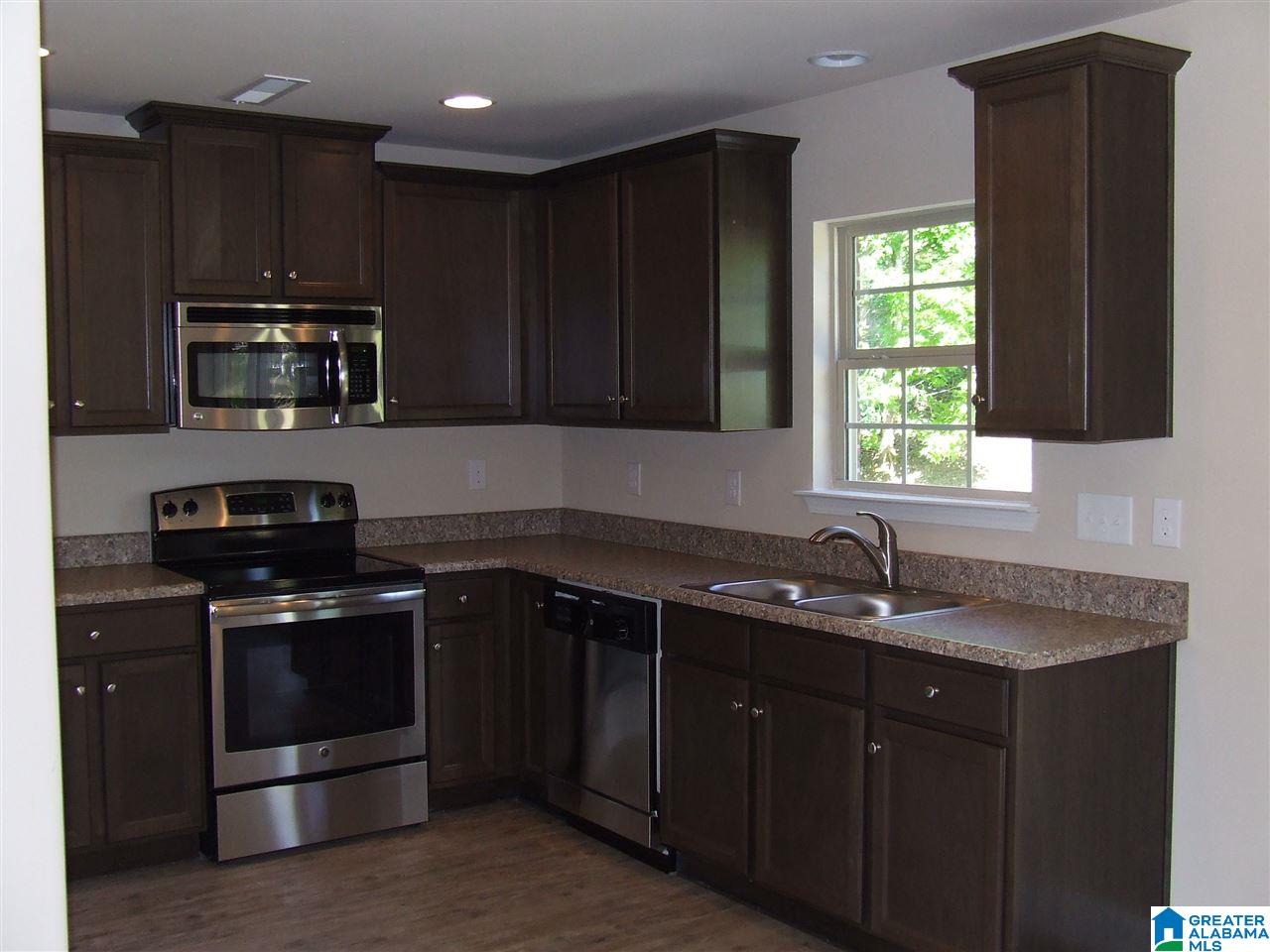 520 Green Meadows Trail Alabaster, AL 35114 - Photo 7 of 36