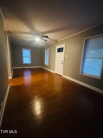 $139,900 | 405 Virginia Avenue Northeast, Wise, VA 24293