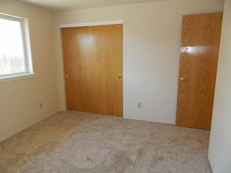 848 Ridgeview Drive Eagle Point, OR 97524 - Photo 9 of 35 Additional Photo