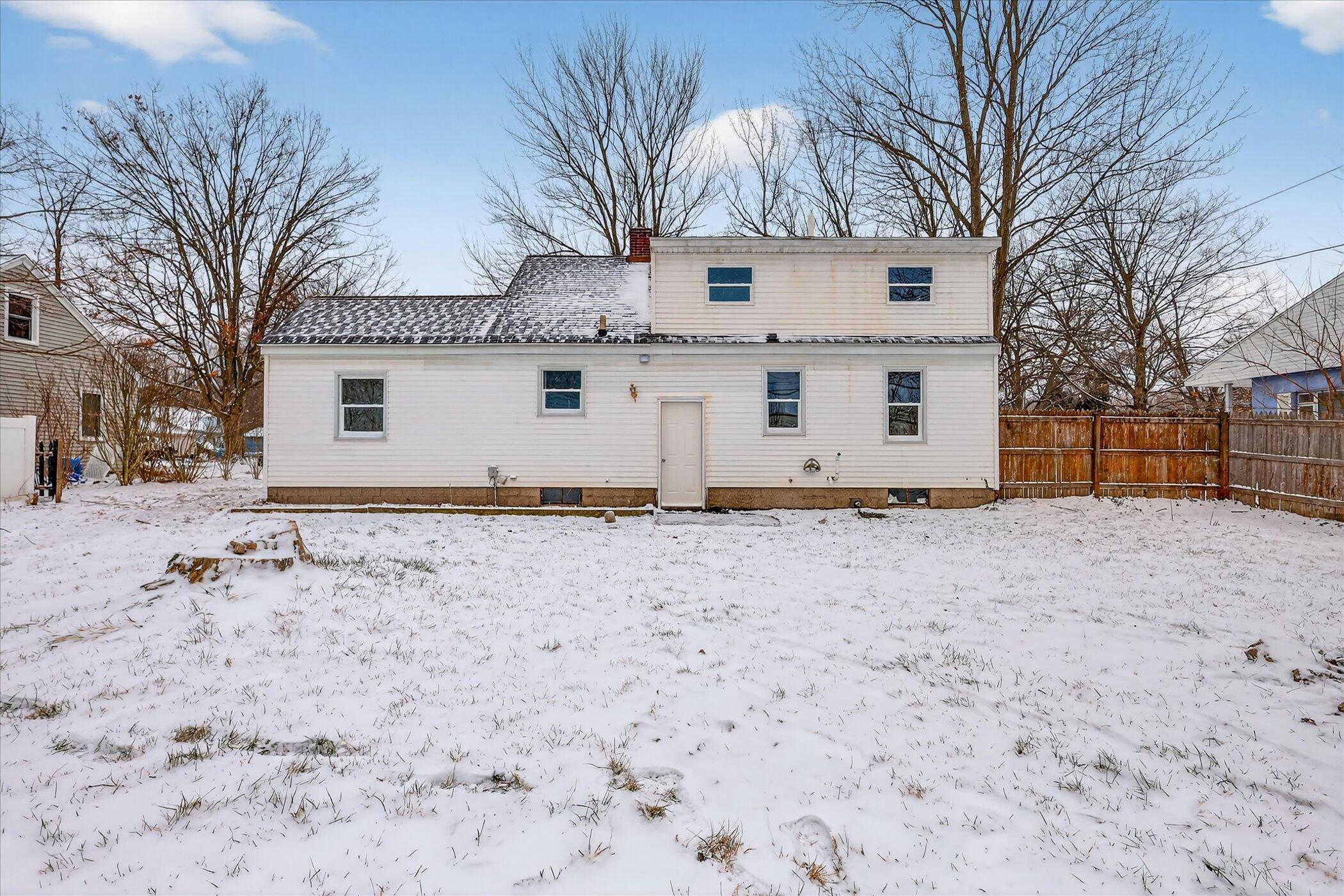 1901 Fulton Street Kalamazoo, MI 49001 - Photo 32 of 34 36-1901 Fulton St Kalamazoo, MI 49001-W