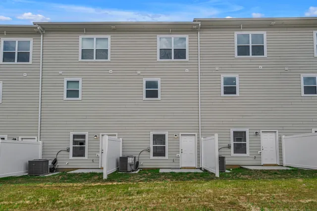 $252,990 | 1304 Taylor Circle, Chapel Hill, TN 37034